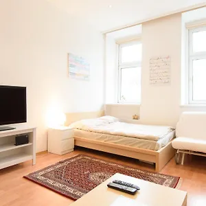 https://central-apartment-metrostation-keplerplatz.vienna-besthotels.com